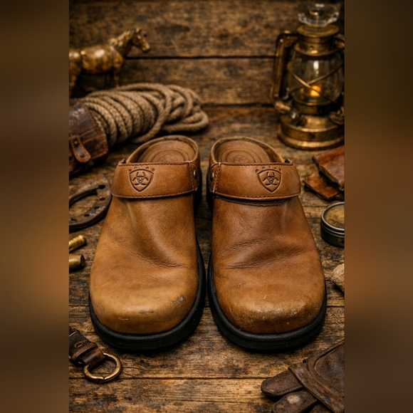 Ariat Brown Leather Mules Rubber Sole. Worn 2 Times. Ladies Size 7B
